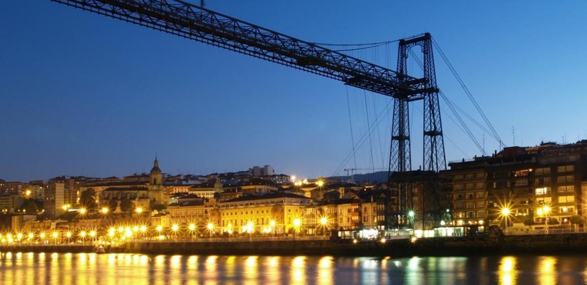 A 5 Minutos Andando Del Casco Viejo, Ayuntamiento, Plaza Circular Y Gran Via De Bilbao Y Proximo A Las 2 Lineas De Metro Luaran gambar