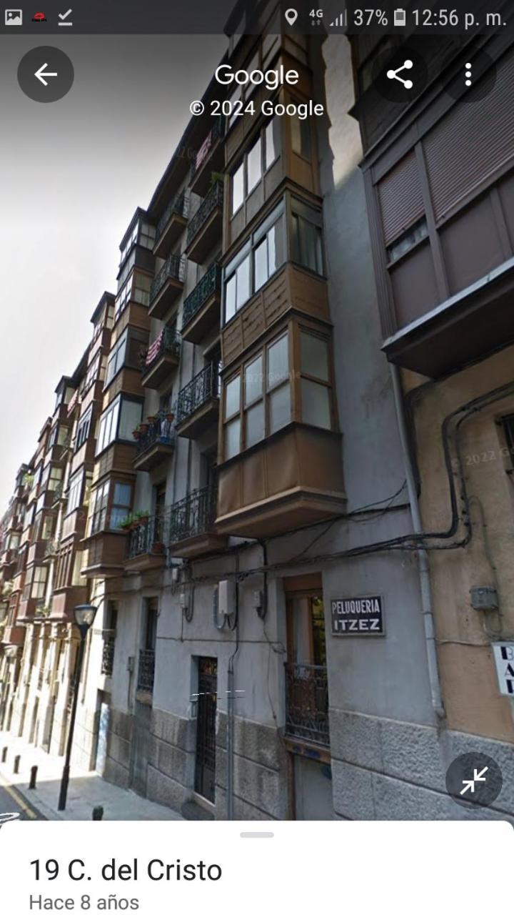 A 5 Minutos Andando Del Casco Viejo, Ayuntamiento, Plaza Circular Y Gran Via De Bilbao Y Proximo A Las 2 Lineas De Metro Luaran gambar